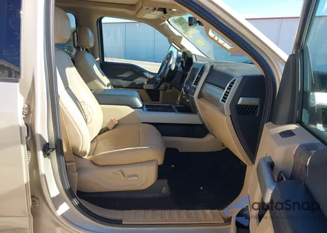 2017 Ford F-250 Lariat z USA, uszkodzony, nr VIN 1FT7W2BT1HEC18253